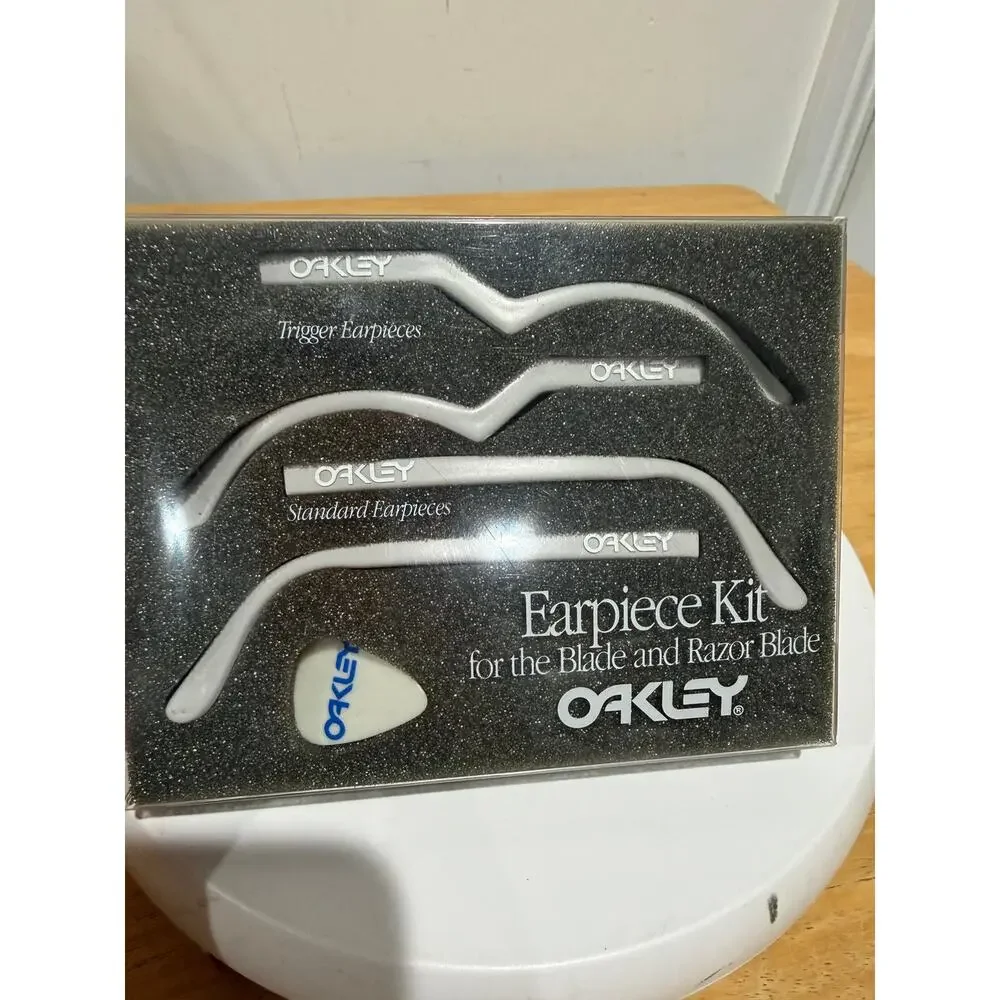 Vintage Oakley Blade & Razor Blade Earpiece Kit light grey NOS